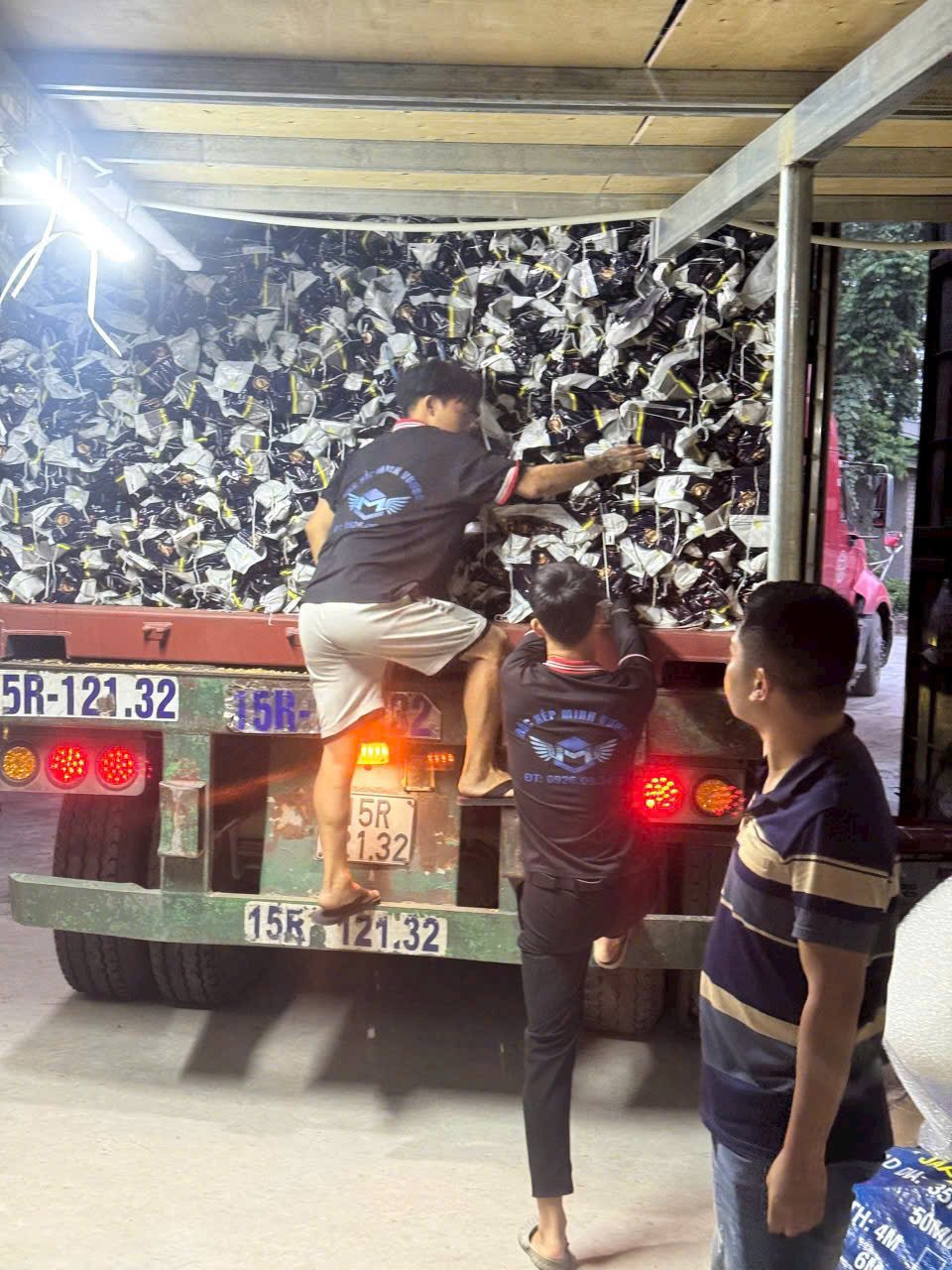 Đội ngũ bốc xếp Cầu Giấy giàu kinh nghiệm